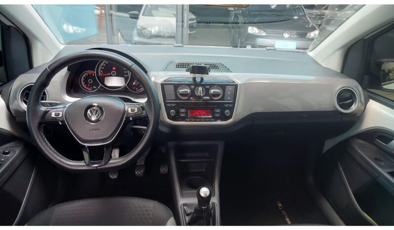 
								Volkswagen Cross Up completo									