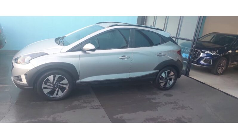 
								Hyundai HB20X completo									