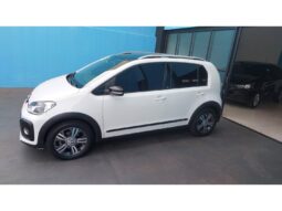 
										Volkswagen Cross Up completo									