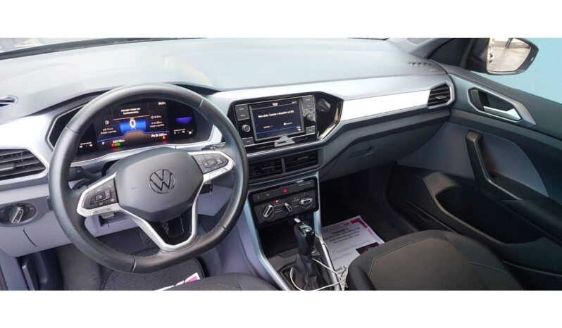 
								Volkswagen T- Cross completo									