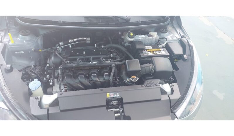 
								Hyundai HB20X completo									