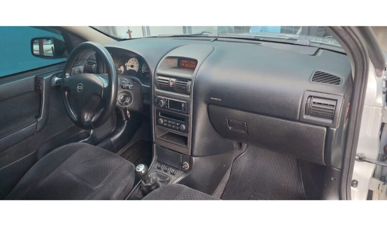 
								Chevrolet Astra completo									