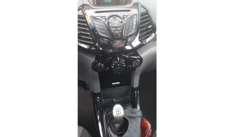 
								Ford Ecosport completo									