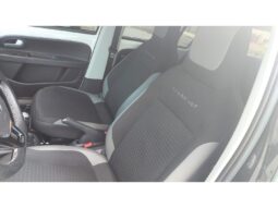 
										Volkswagen Cross Up completo									