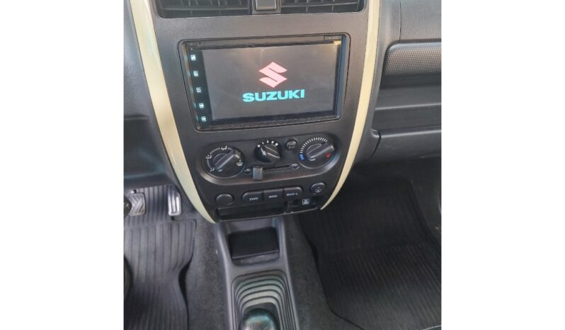 
								Suzuki Jimny completo									