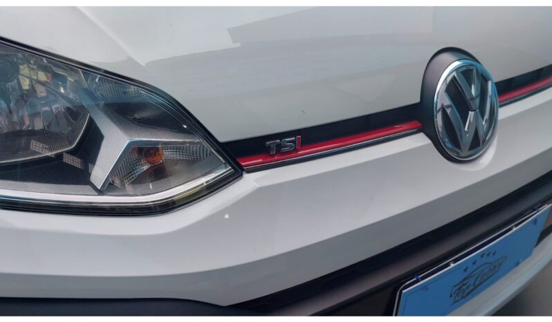 
								Volkswagen Cross Up completo									