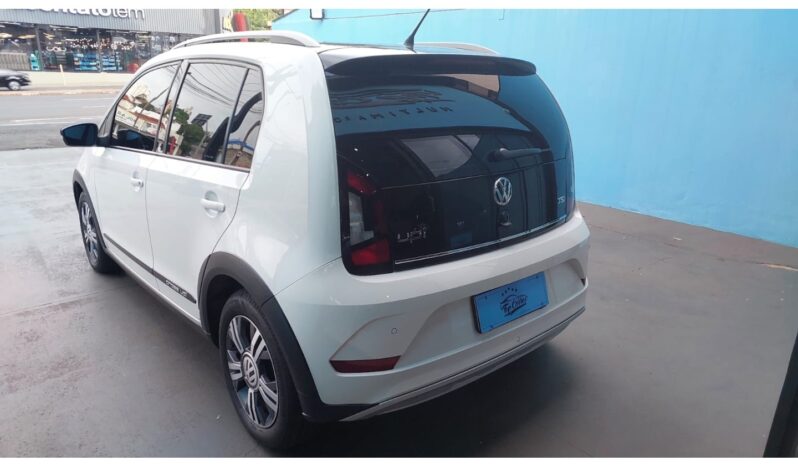 
								Volkswagen Cross Up completo									