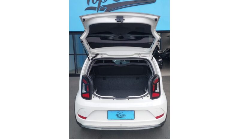
								Volkswagen Cross Up completo									