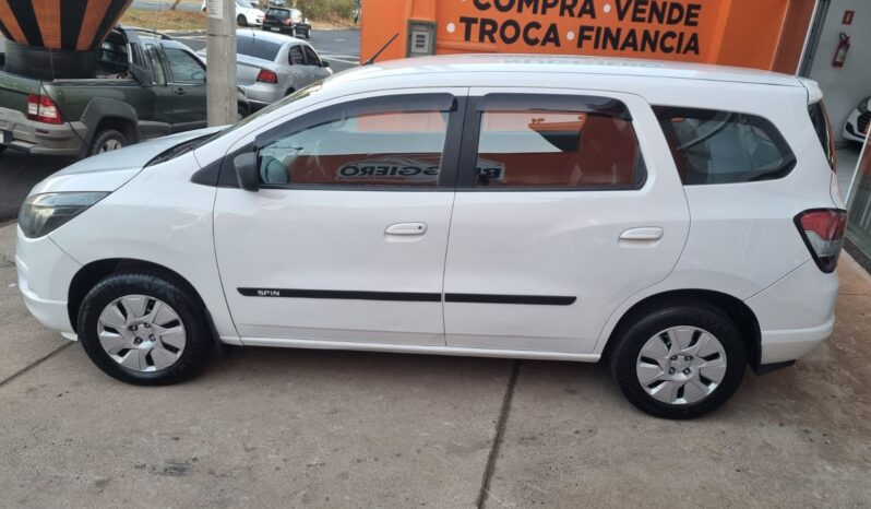 
								Chevrolet Spin completo									