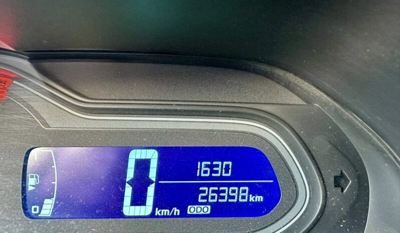
								Chevrolet Onix LT 1.4 completo									