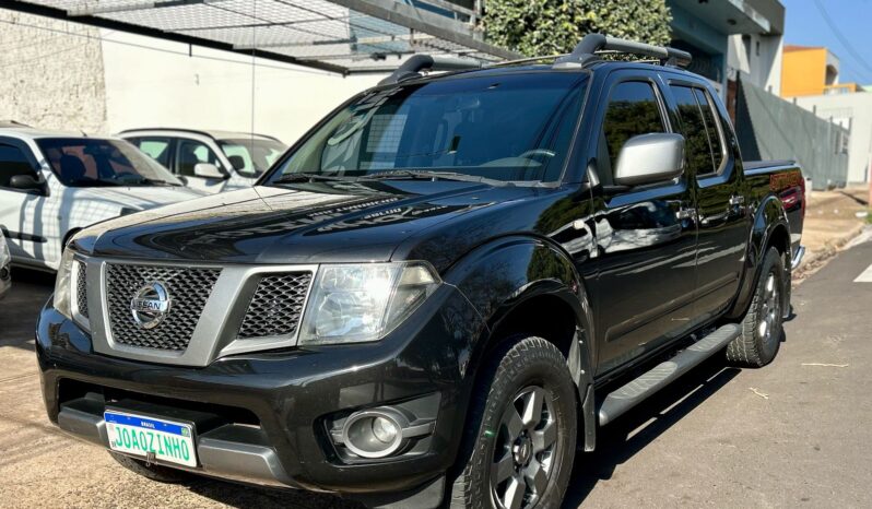
								Nissan Frontier completo									