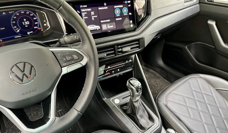 
								Volkswagen Virtus Exclusive 1.4 completo									