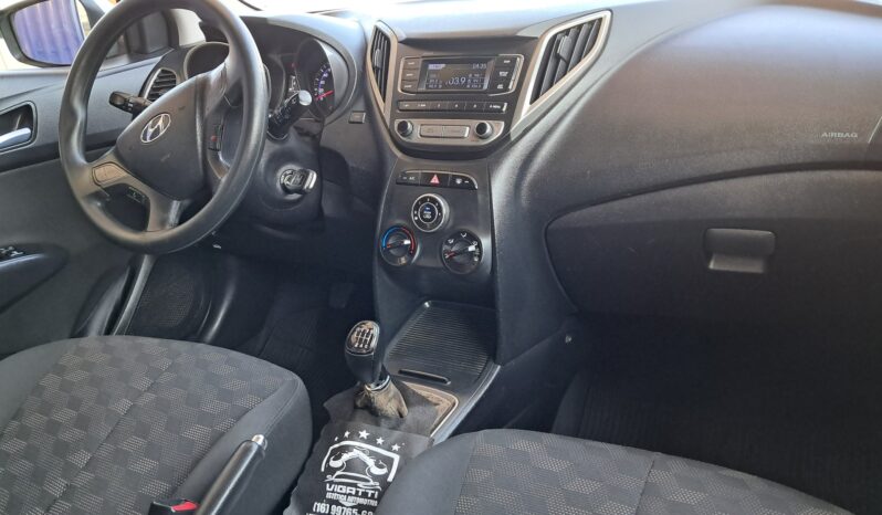 
								Hyundai HB20 completo									
