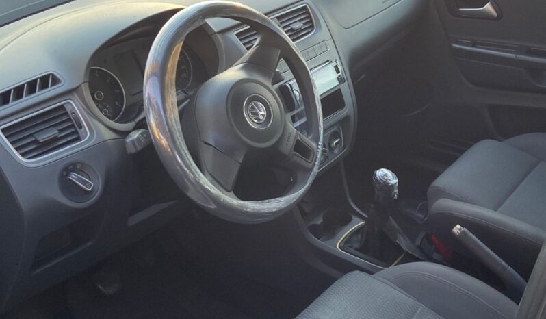 
								Volkswagen Fox completo									