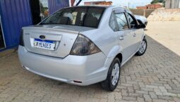 
										Ford Fiesta completo									