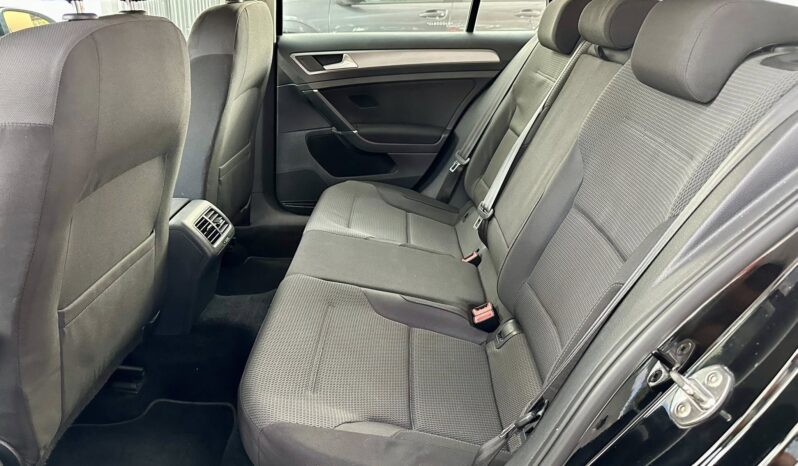 
								Volkswagen Golf 1.6 Comfortline completo									