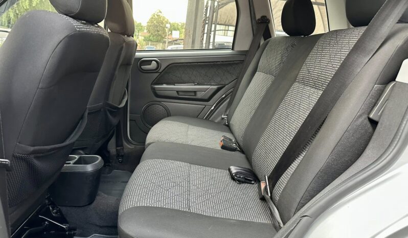 
								Ford Ecosport completo									