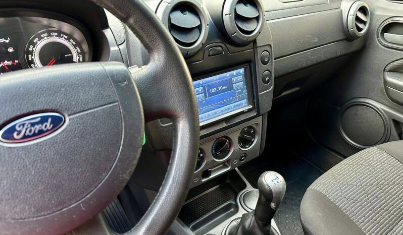 
								Ford Ecosport completo									