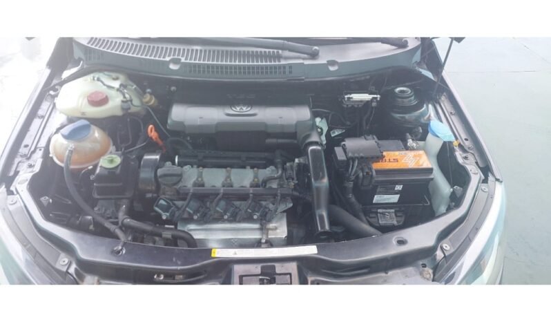 
								Volkswagen Voyage completo									