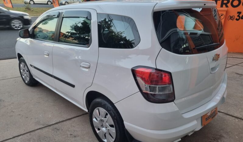 
								Chevrolet Spin completo									