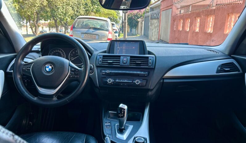 
								BMW 118i completo									