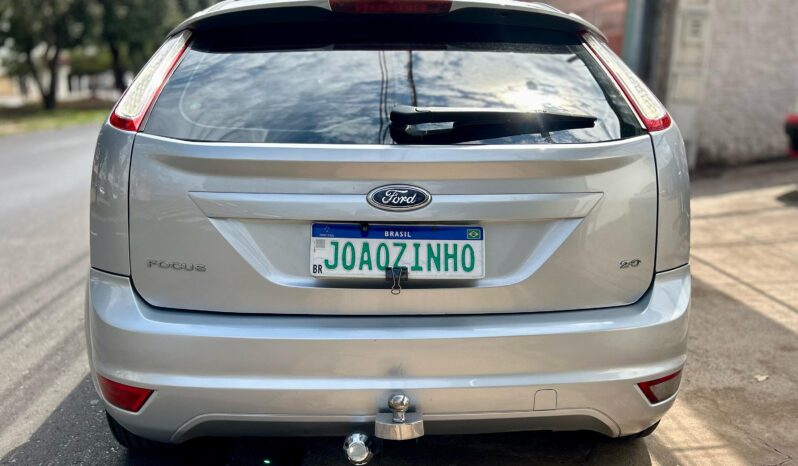
								Ford Focus completo									