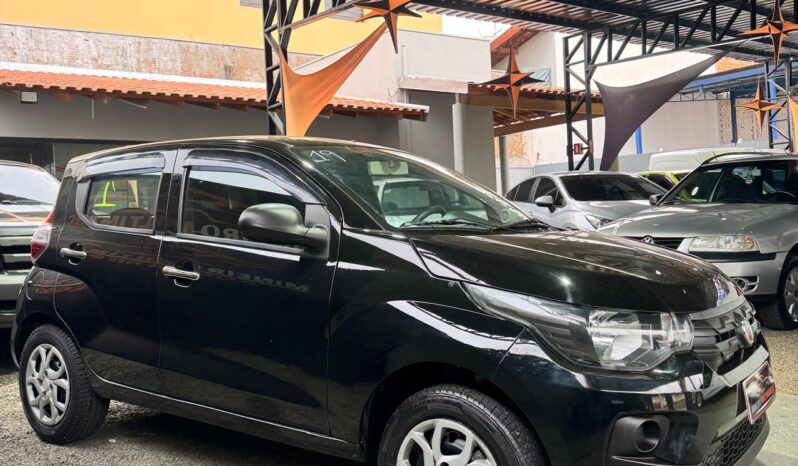 
								Fiat Mobi completo									