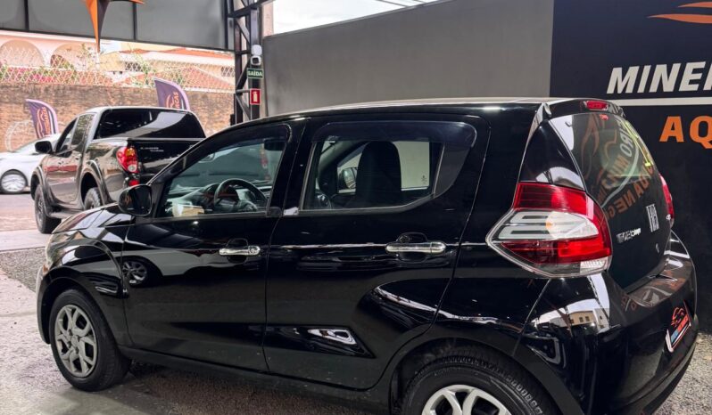 
								Fiat Mobi completo									