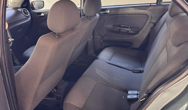 
								Volkswagen Gol completo									