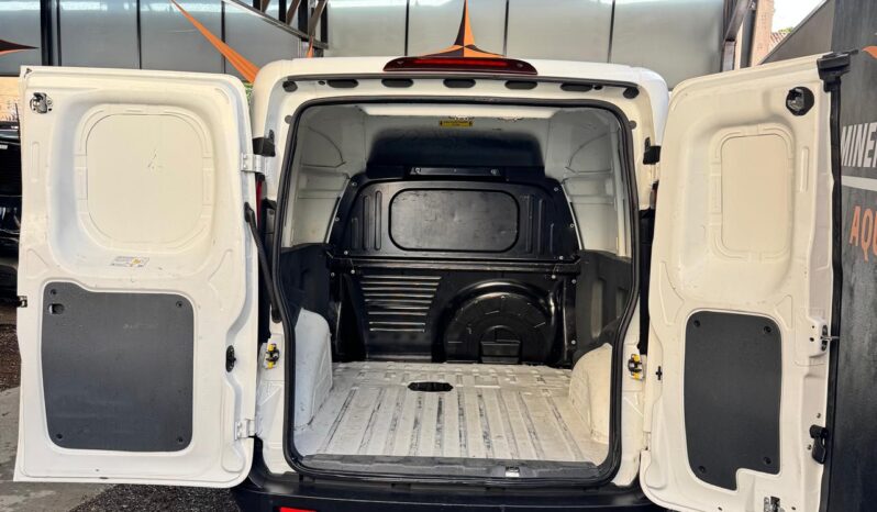 
								Fiat Fiorino completo									