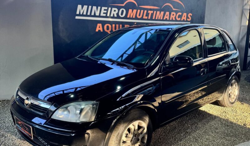 
								Chevrolet Corsa completo									