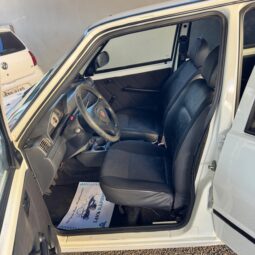 
										Fiat Uno completo									