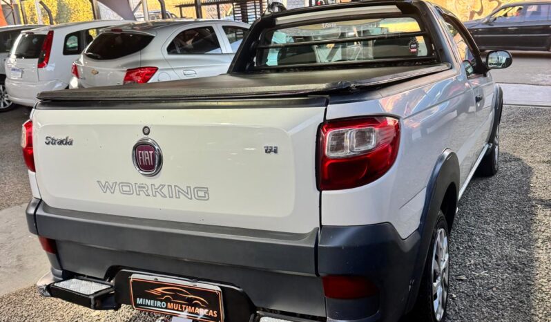 
								Fiat Strada completo									