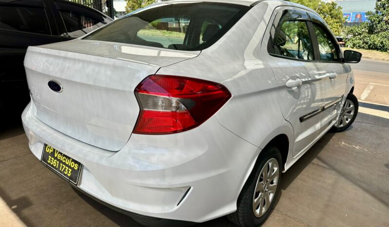 
								Ford KA completo									