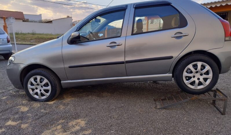 
								Fiat Palio completo									