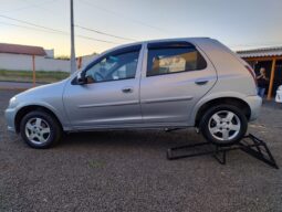 
										Chevrolet Celta completo									