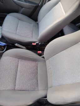 
										Chevrolet Celta completo									