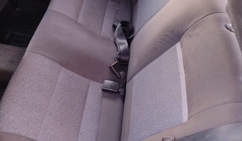 
								Chevrolet Celta completo									