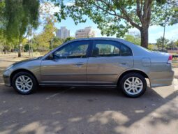 
										Honda Civic completo									