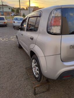 
										Fiat Uno Attractive completo									