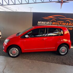 VW/ UP BLACK WHITE 2015 RED FLEX