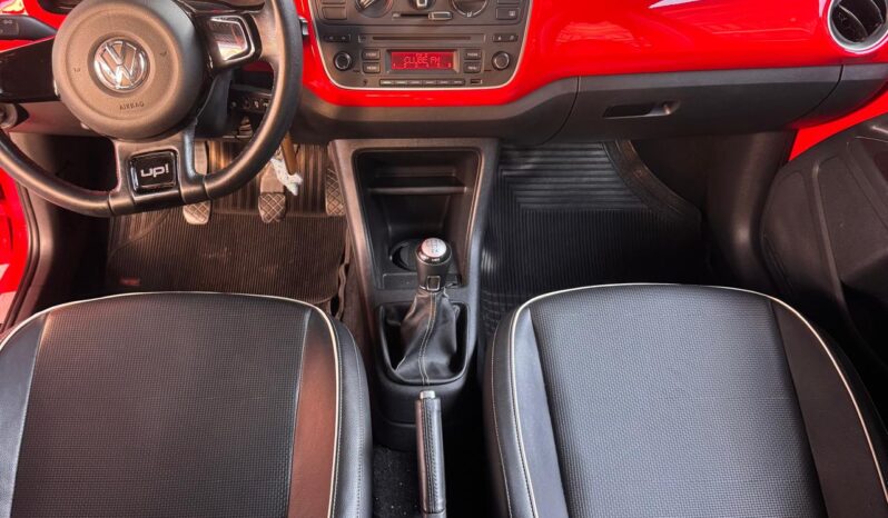 
								VW/ UP BLACK WHITE 2015 RED FLEX completo									