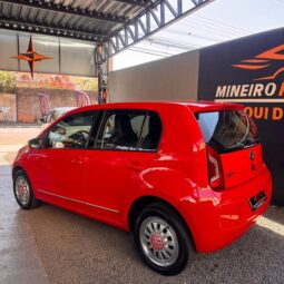 
										VW/ UP BLACK WHITE 2015 RED FLEX completo									