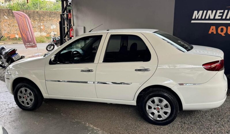 
								Fiat Siena 1.0 Flex completo									