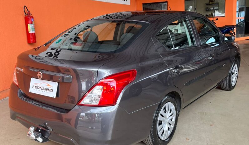 
								Nissan VERSA 53.900 2020 completo									