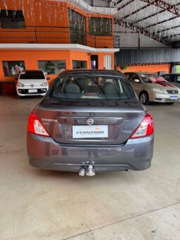 
										Nissan VERSA 53.900 2020 completo									