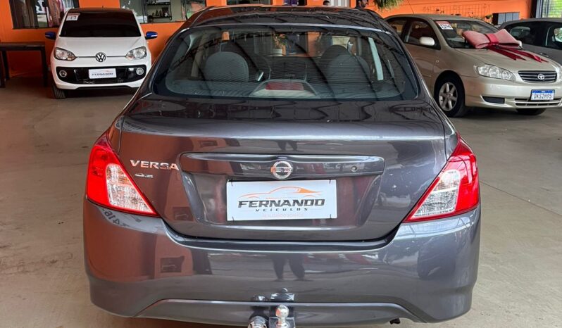 
								Nissan VERSA 53.900 2020 completo									