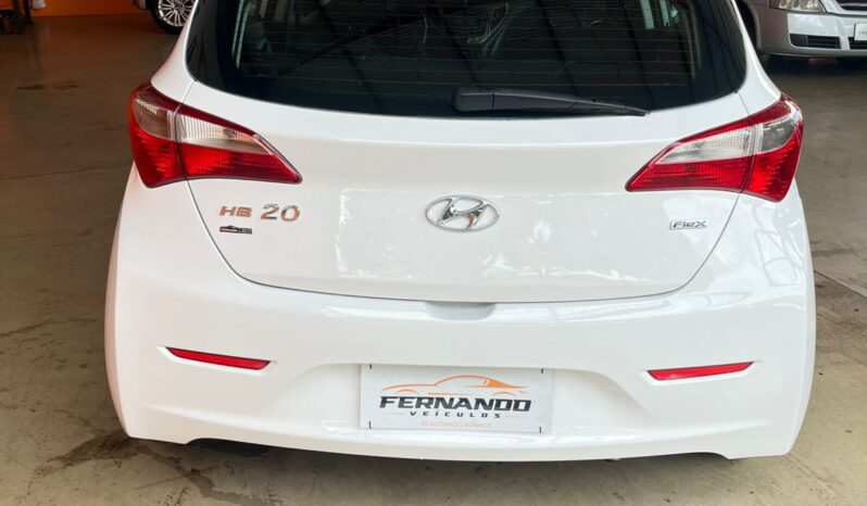 
								Hyundai HB20 46000 2015 completo									