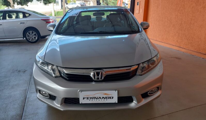 
								Honda Civic completo									