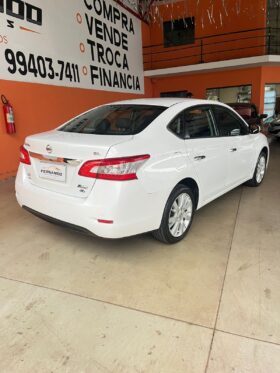 Nissan sentra 60.000 2015